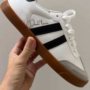 Tenis Dani Lavie Duas Listras Tradicional Lily