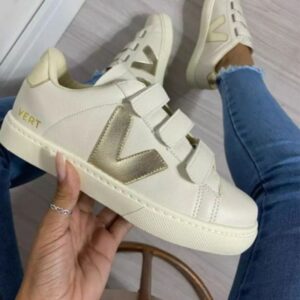 Tenis Ver Velcro Bege Dourado