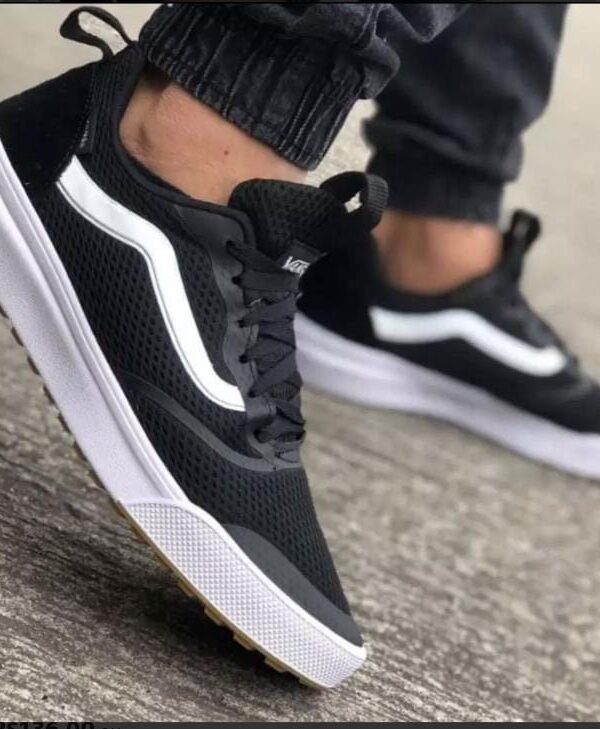 Tenis Van de Tela Preto