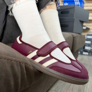 Sapatilha Velcro Jane Vinho