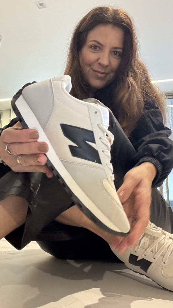 Tenis New 327 Branco Preto