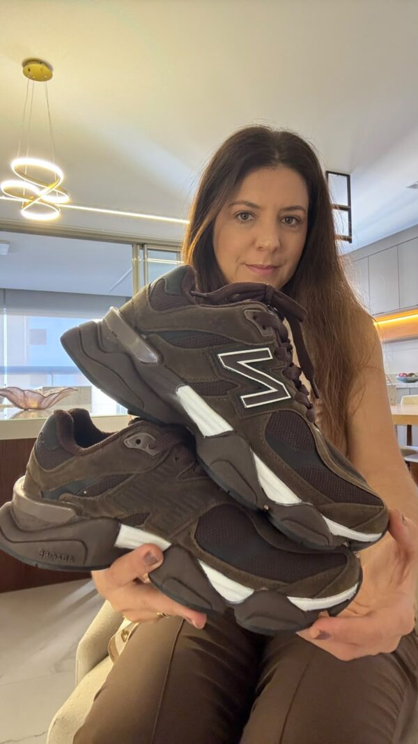 Tenis New 9060 Marrom