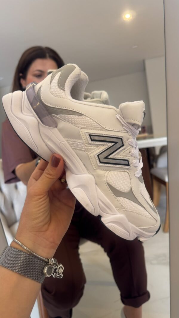 Tênis New 9060 Branco Cinza