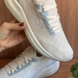 Tenis Feminino OnLavie Meia Bege