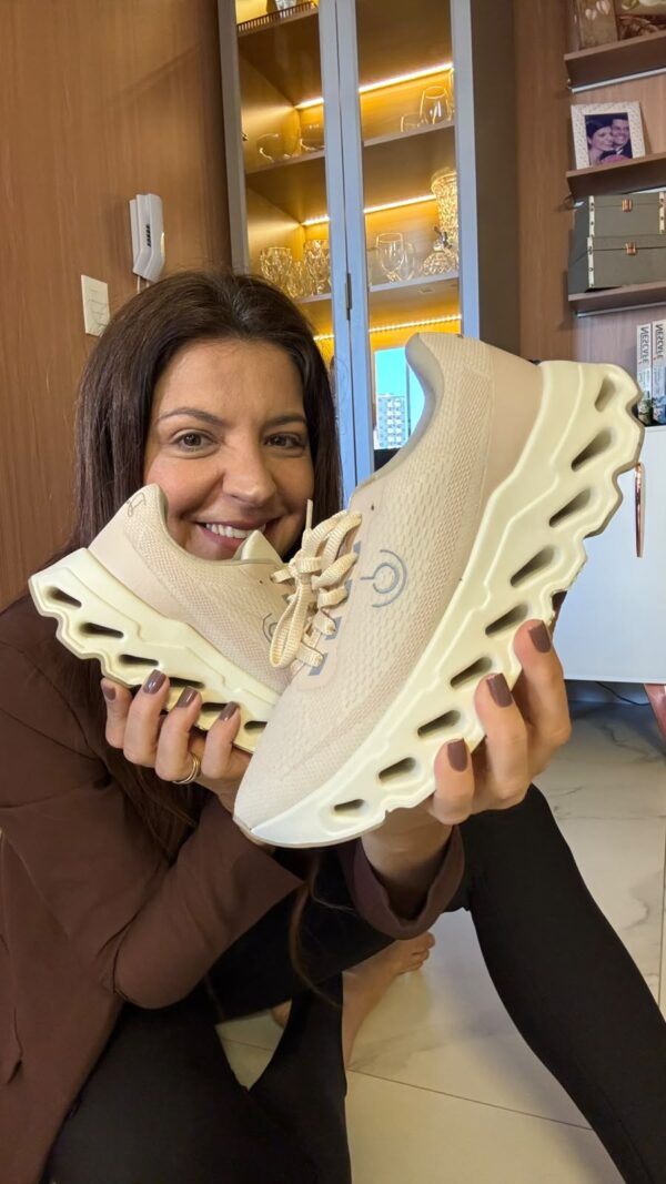 Tenis Feminino OnLavie Bege