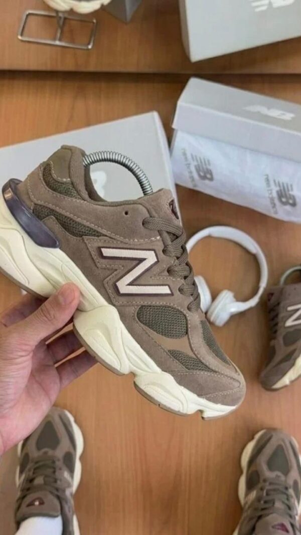 Tenis New 9060 Bege Escuro Masculino
